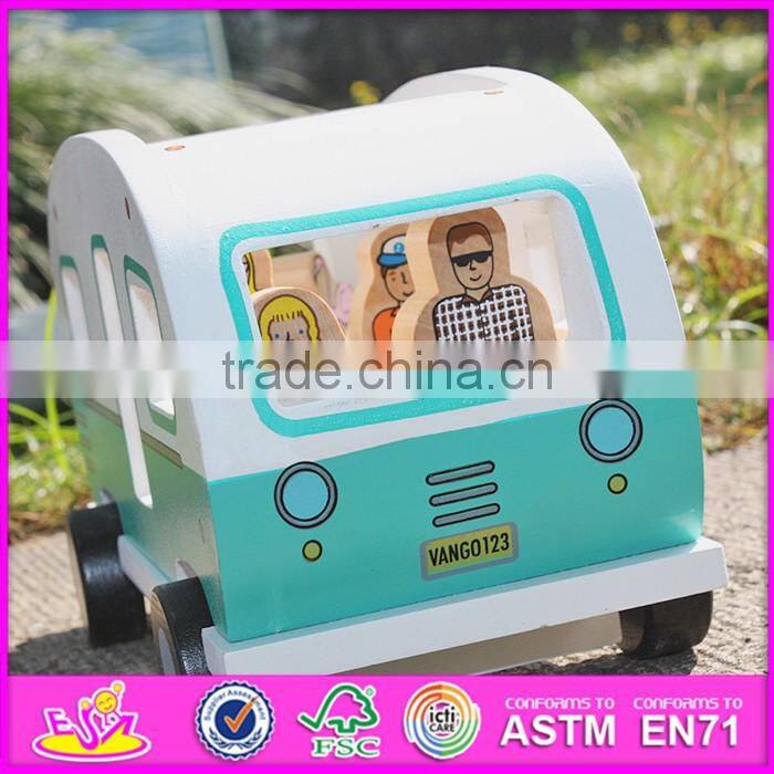 2017 New products kids funny animals and four people wooden toy cars W04A313