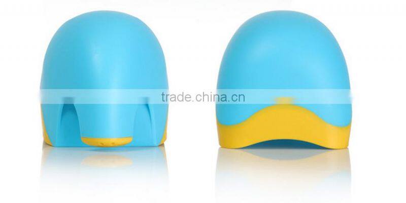 New baby care shampoo cups softy silica gel water cup children bailer