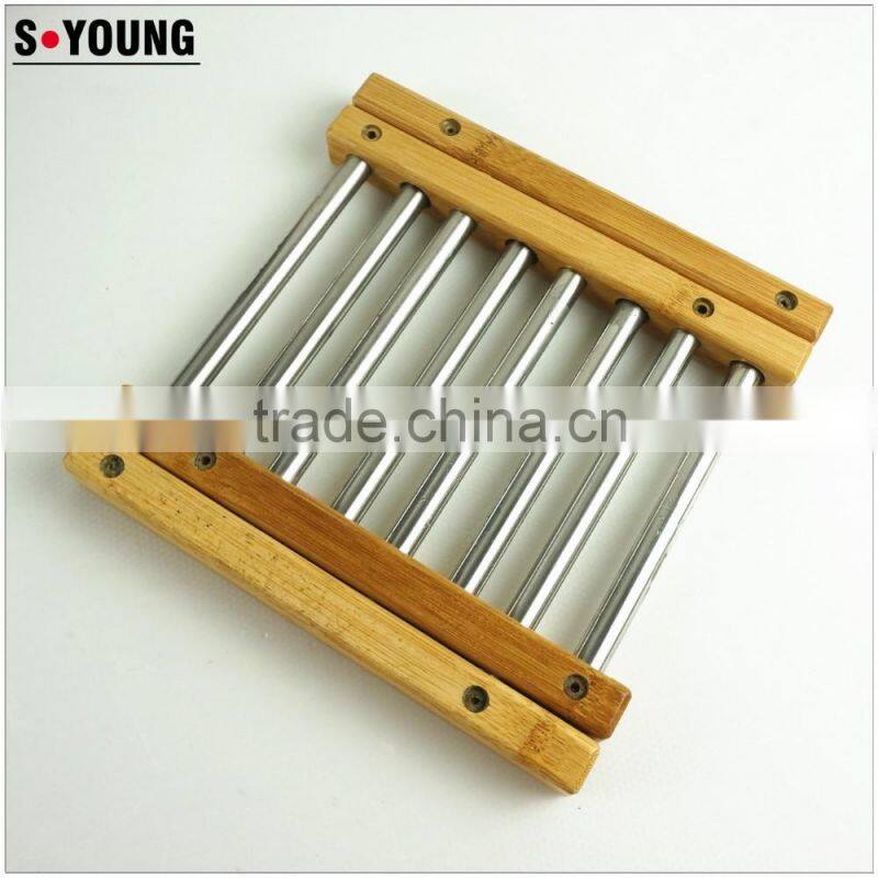 22031 Ajustable bamboo pot holder
