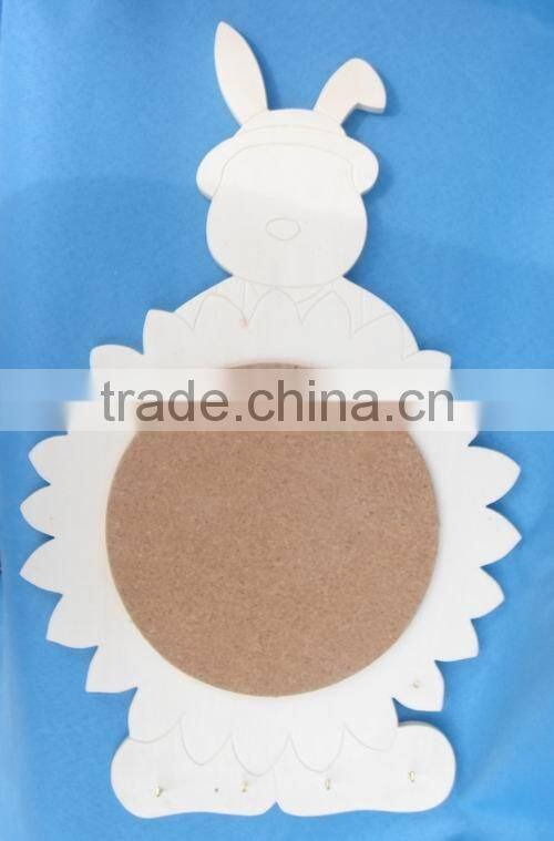 Custom wooden photo frames for home decoration