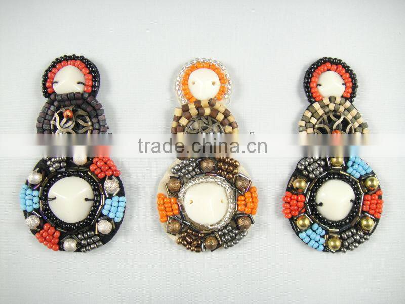 SF0629 Hot selling fancy ladies colorful long bead sandal shoe accessory