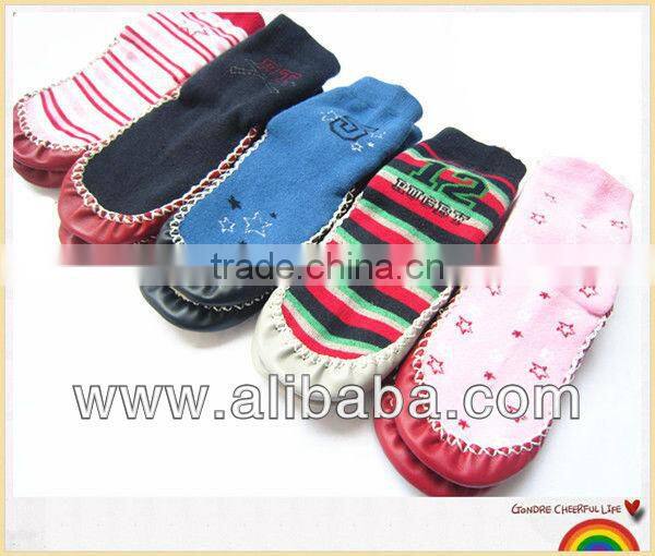 2013 new design anti-slip children indoor socks