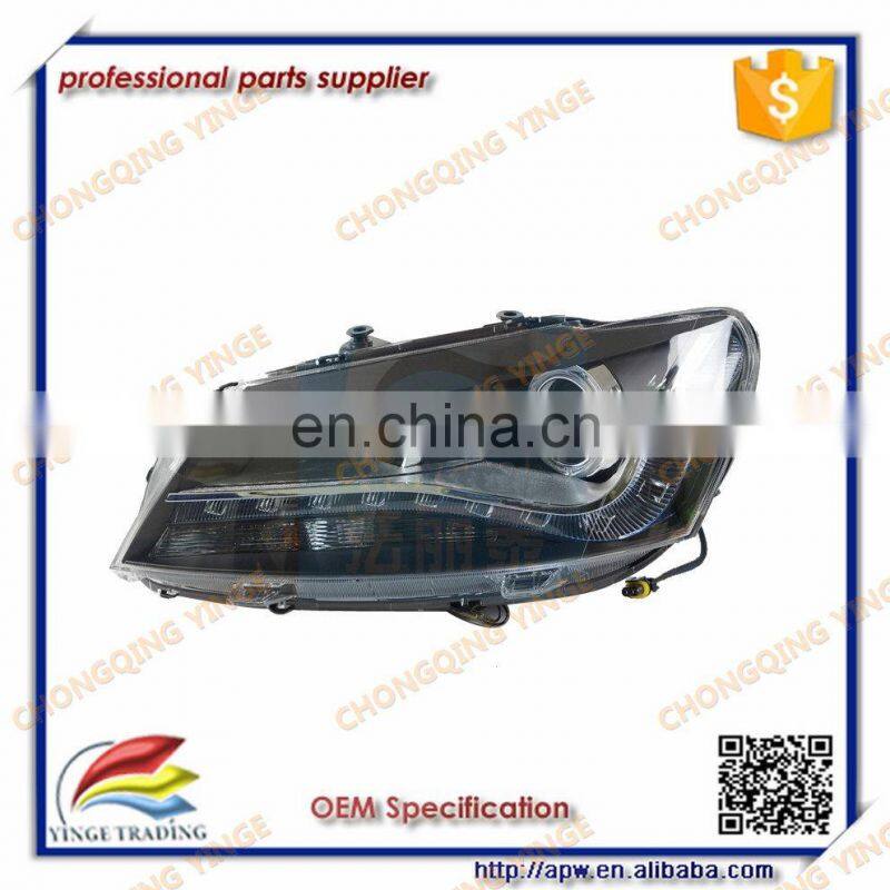 Bi Xenon Head Lamp with DRL/ Projector Lens for Passat 2011-2015 Year