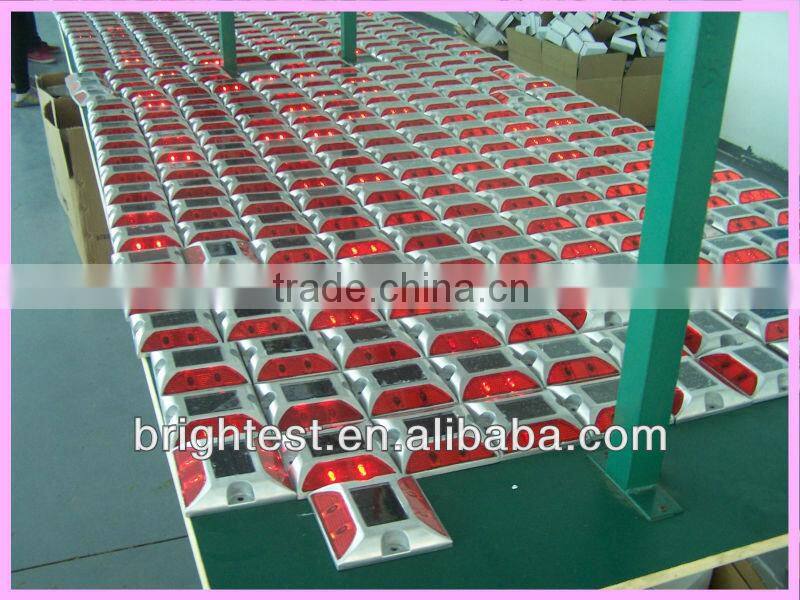 Popular Design High Quality Aluminum Reflective solar led road stud with reflectors