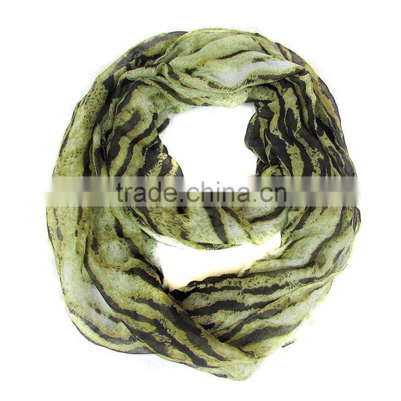 maroon color hot selling tiger stripe printing circle stripe scarf