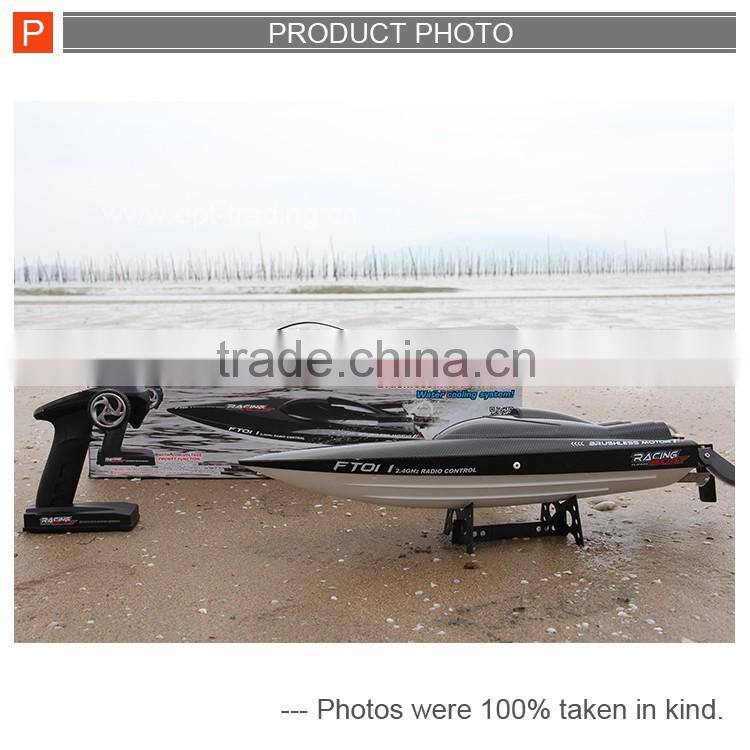 Big 2.4g remote control toy boat rc racing boat