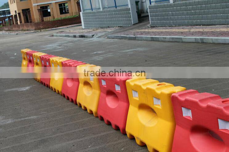 Professional manufacturer road barrier