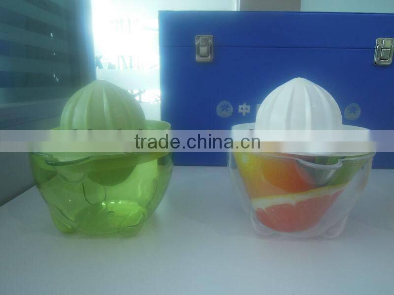 Manual Orange Juicer