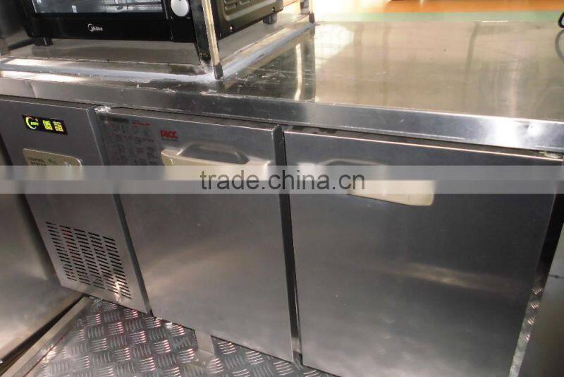 2016 hot selling fibreglass outdoor mobile snack truck