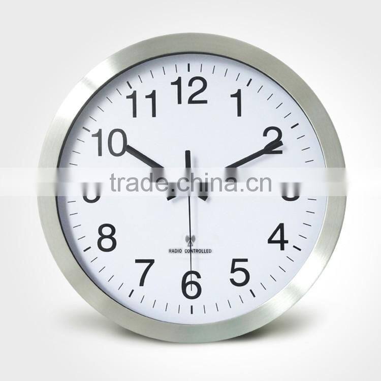 radio controlled wall clock