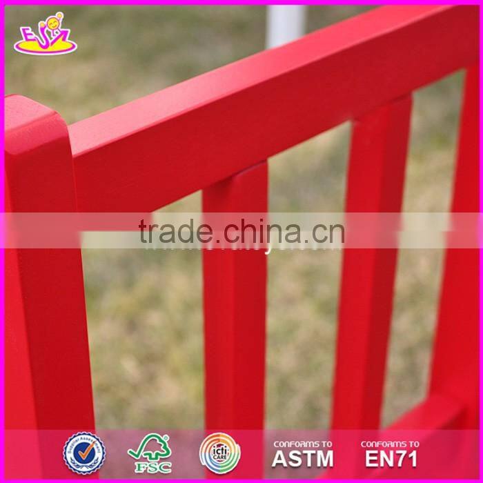 2017 New design nursery school colorful wooden kids table and chair set W08G223