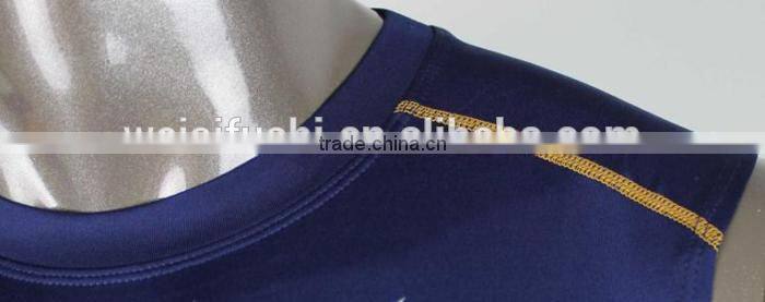 custom made design mens compression tight t-shirt,body fitting garments
