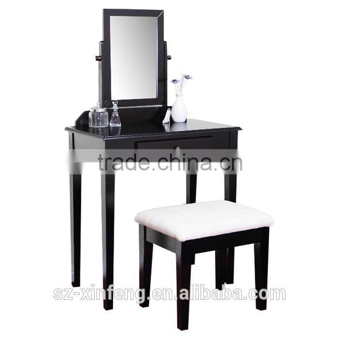 Dressing table & stool with mirror
