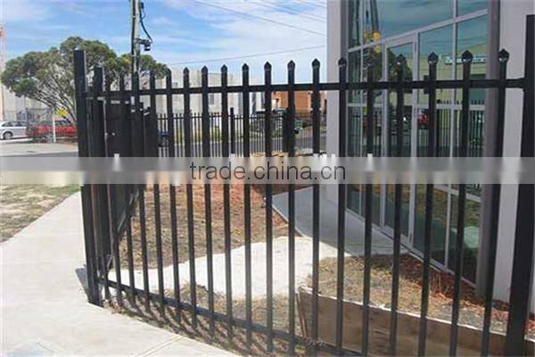 Hot dip galvanised tubular metal fence panel