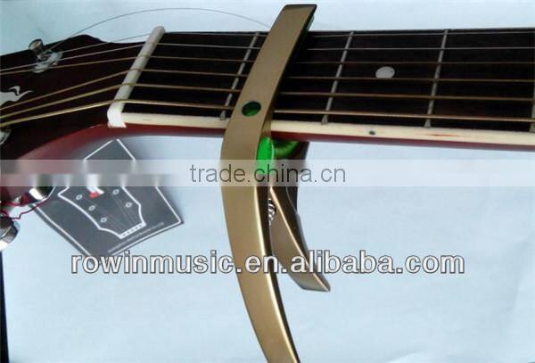 2014 Fashionable design acoustic guitar accessories capo