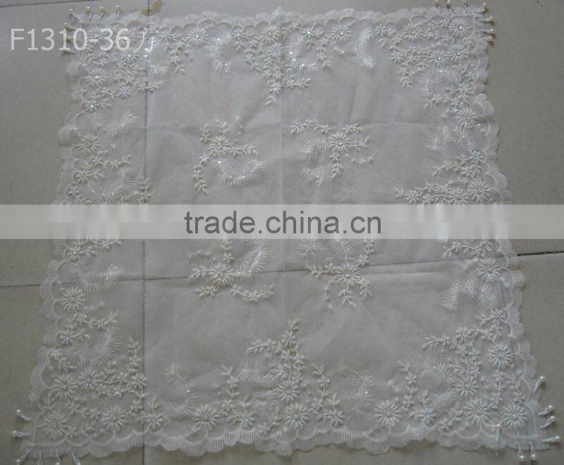 luxurious wedding table cloth