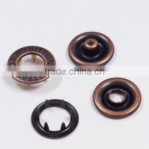 Garment accessory prong type snap buttons