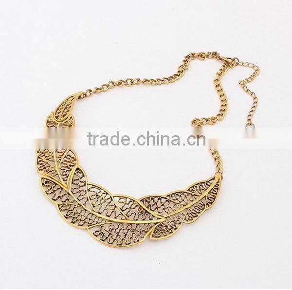 Silver Hollow Tree Leaf Choker Necklaces