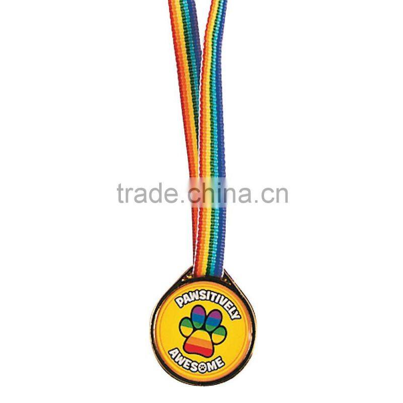 Wholesale Cheap Promotional Sport Souvenirs Plastic Gold Healthy Heart Shape Award Medals with Ribbon and Custom Message Sticker