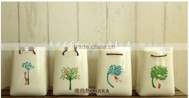 pen container,storage container,
