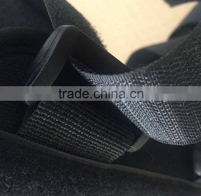 Postoperative corrector shoe for foot sprain brace