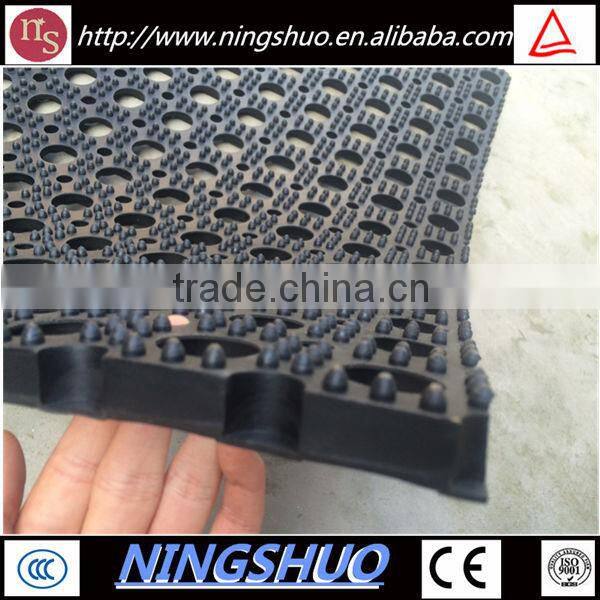Factory wholesale of non skid outdoor boat rubber flooring