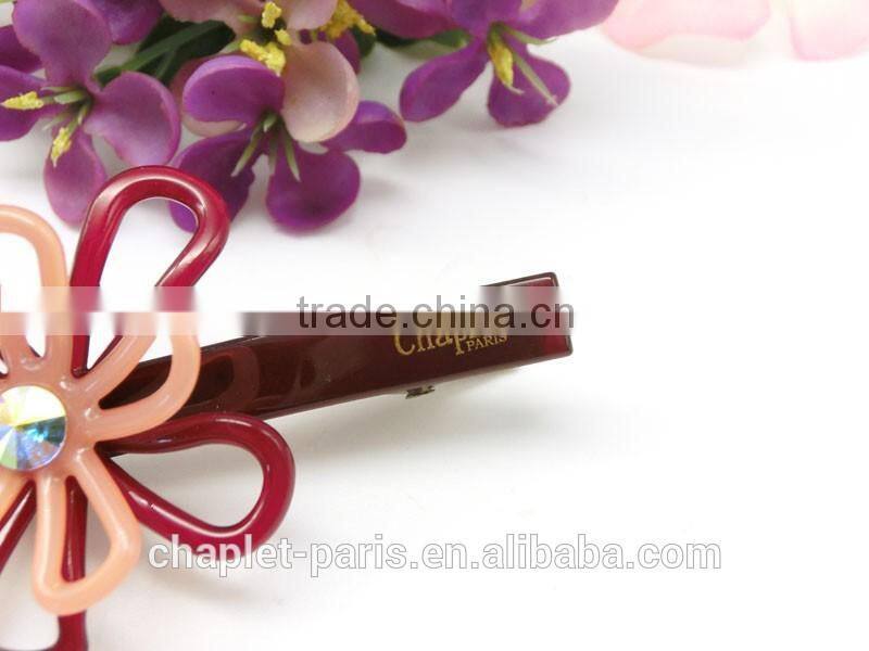 colorful heart shape hairgrip
