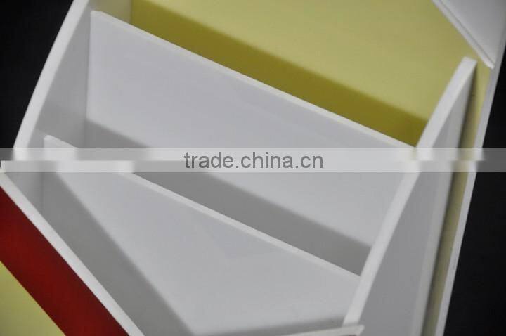 3 pockers desktop acrylic brochure holder shenzhen factory