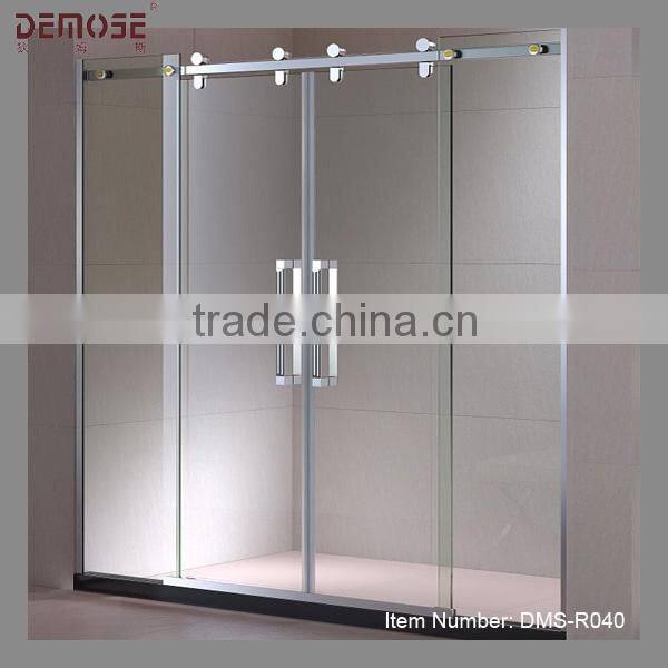 folding shower screen/rollaway shower screen