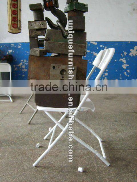 Wholesale Outdoor White Stong And Lightweight Cheap Durable Leisure Plastic Folding Table