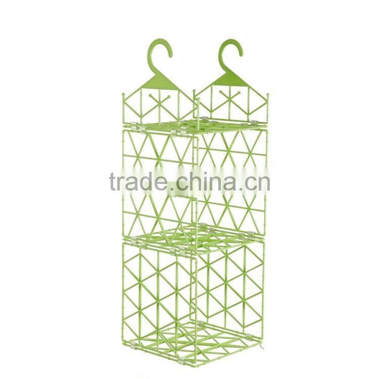 DIY Plastic Hanging Storage Organizer