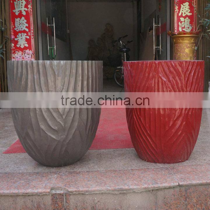 Large round planter pot