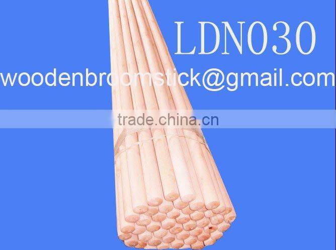 Natural wooden mop handle LDN040