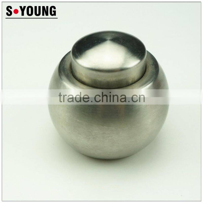 44023 18/10 Stainless Steel Wine Sealer