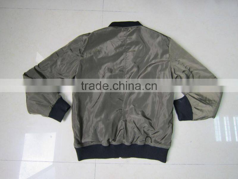 China Factory Custom Fashionable Zipper Pockets Plain Black Mens Bomber Jackets