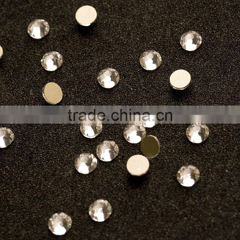 Beautiful 8 big 8 small flat back rhinestone embellishments ss20 non-hotfix crystal