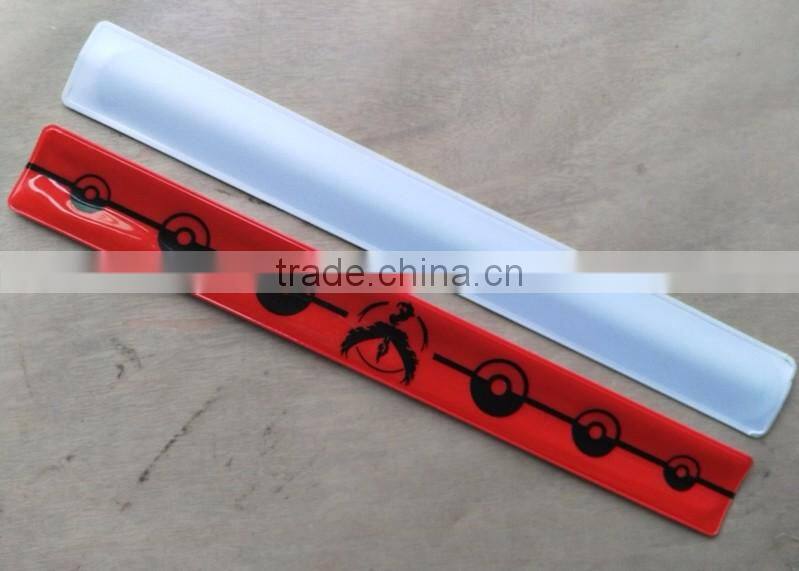 Popular colored printed reflective slap bracelet for running