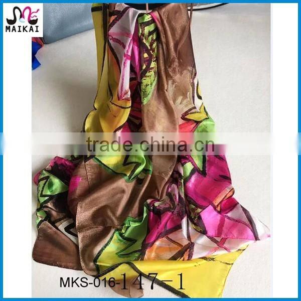 European hot selling printing silk summer fashion beach scarf