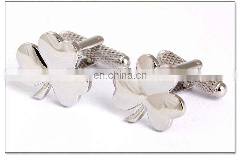 SHAMROCK CLOVER CUFFLINKS IN SILVER