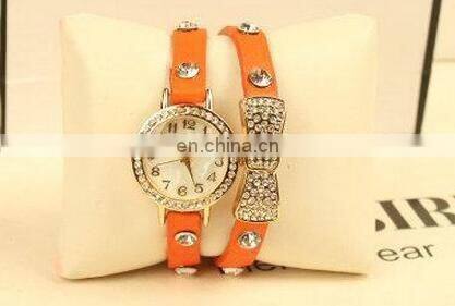 Hot Sell High Quality Rhinestone Bowknot Genuine Cow Leather Retro Watch Vintage Women Dress Watch