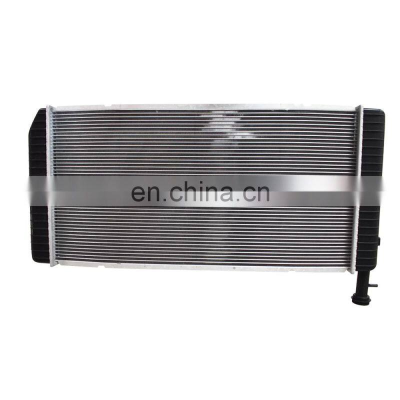 Radiator For 2004-2018 Chevy Express 2500 3500 GMC Savana 4.8 6.0L