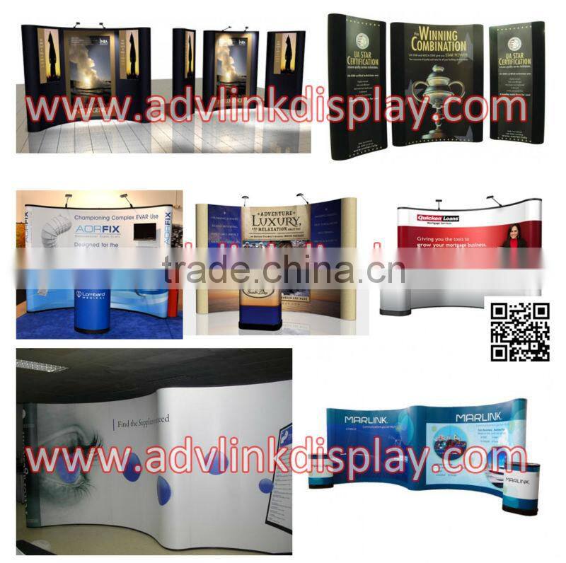 3x3 Curved Pop Up Fair Backdrop Pop Up Case to Podium