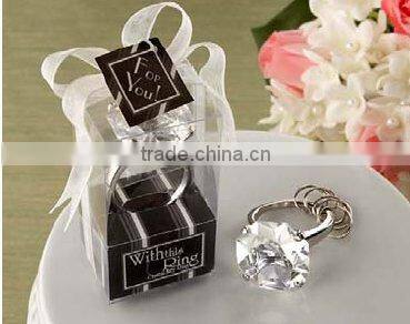 wedding favor Scalloped-Edge Ivory Wedding Favor Boxes