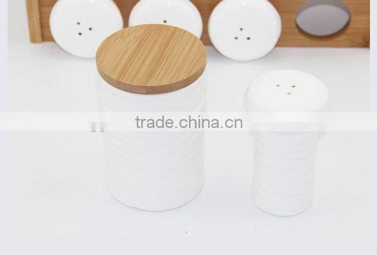 Wholesale High Quality Multifunctional Spice Dispenser white ceramic spice jar 7 pcs spice canister