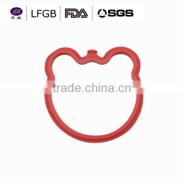Hot sale !factory price wholesale customized cat shape silicone egg ring