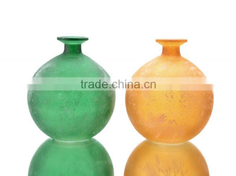 Globe Shape Retro Antique Color Glass Vase
