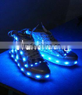 LED Dance Shoes / LED Light Running Shoes for Show & Event