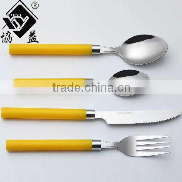 Stainless Steel Cutlery Set With Plastic Handle