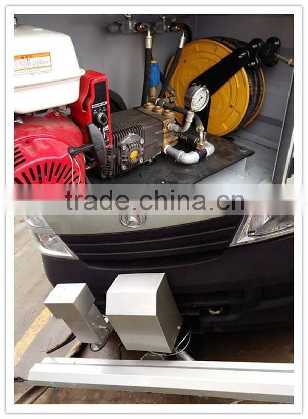 70HP High pressure cleaning truck Mini road cleaning truck 1000L High pressure cleaning truck for sale