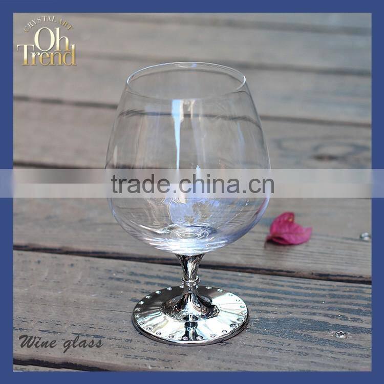 2016 new design clear crystal 680ml crystal drinking glass gold stem drinking glass manufacturers china